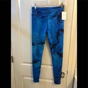 Recycled Shark Yoga Leggings
